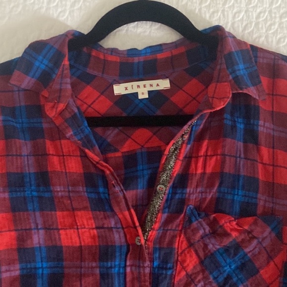 NWOT XiRENA Ashton bottom down plaid  shirt size S - Picture 6 of 9
